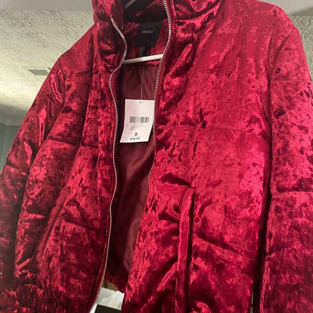 New with tags women’s coat.